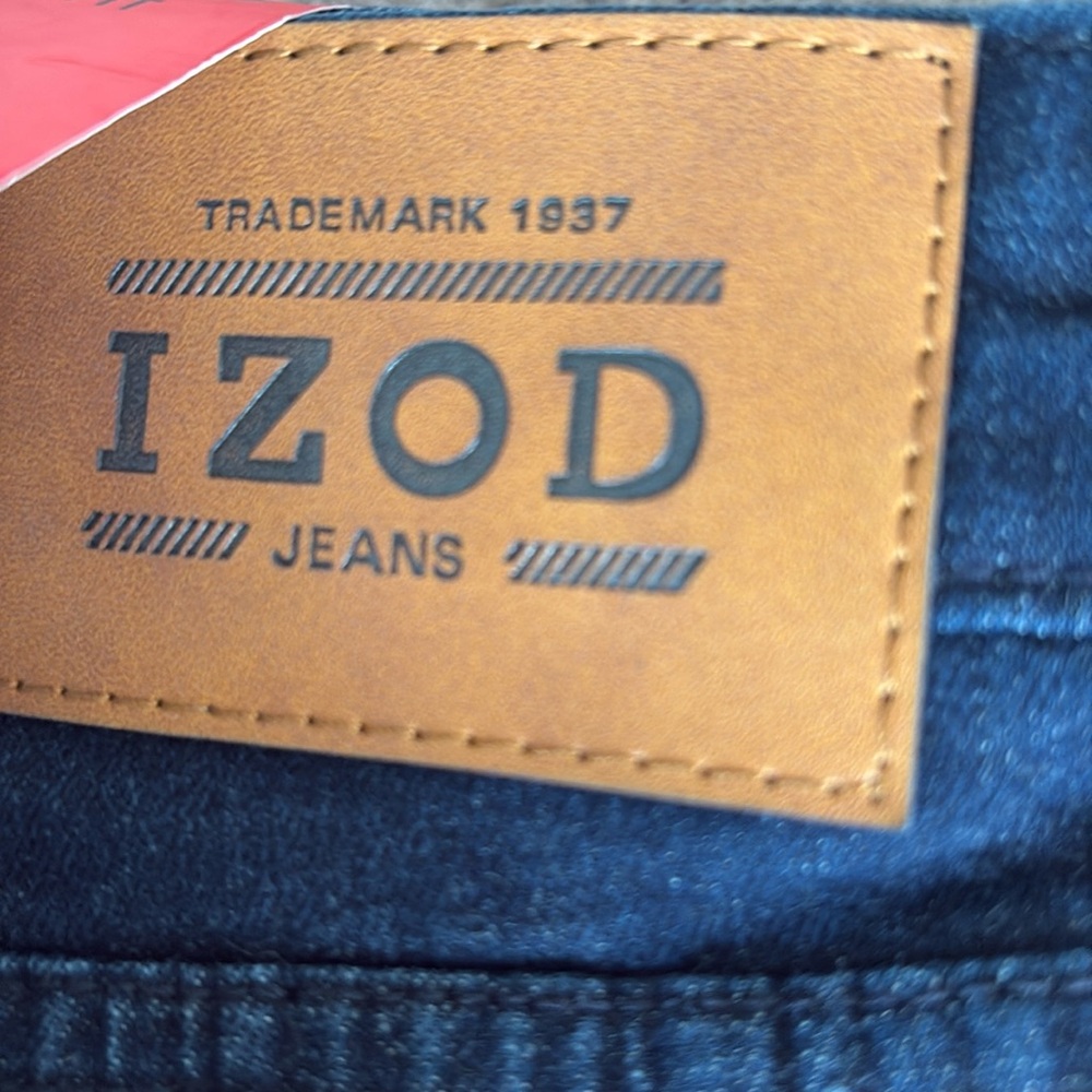 IZOD Jeans - Picture 3 of 4